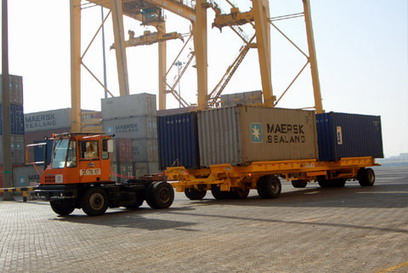 振华双40英尺箱的岸边集装箱起重机