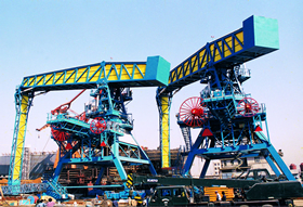 大连重工卸船机