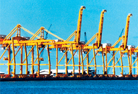 大连重工岸边集装箱起重机