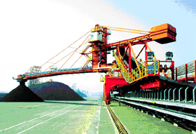 大连重工堆料机