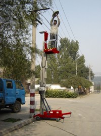 北京京城重工GTJD电瓶车载剪叉式高空作业平台(GTJD)