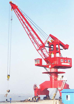 宁波河海5-40吨台架式起重机2_港机网