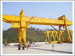 深圳一重:MGA80/20t门式起重机 MGA80/20t