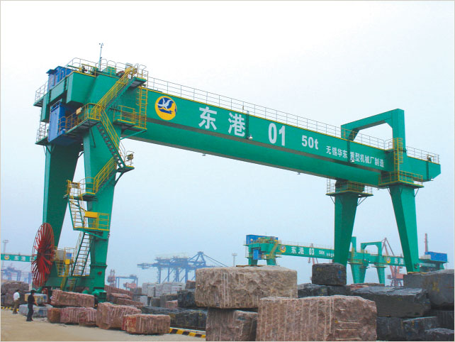 无锡华东重机:50t/32mA型双梁门式起重机