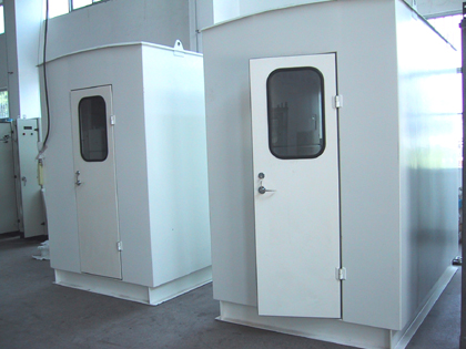 常州基腾:轮胎龙门吊用电气房