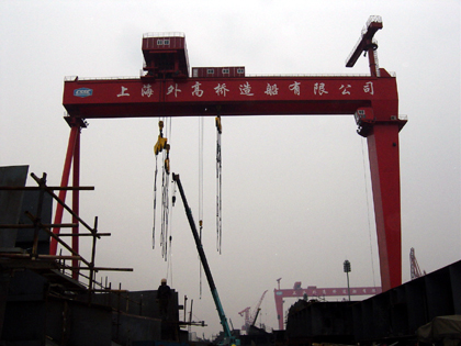 常州基腾: 上海外高桥300T轨道吊