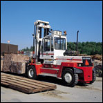 瑞典斯维叉车(SVETRUCK)15吨叉车 1590-35