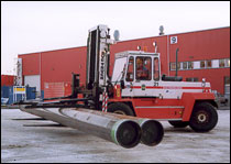 瑞典斯维叉车(SVETRUCK)16吨钢卷专用搬运叉车 16120-38_港机网
