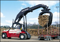 瑞典斯维叉车(SVETRUCK)12吨木材抓举