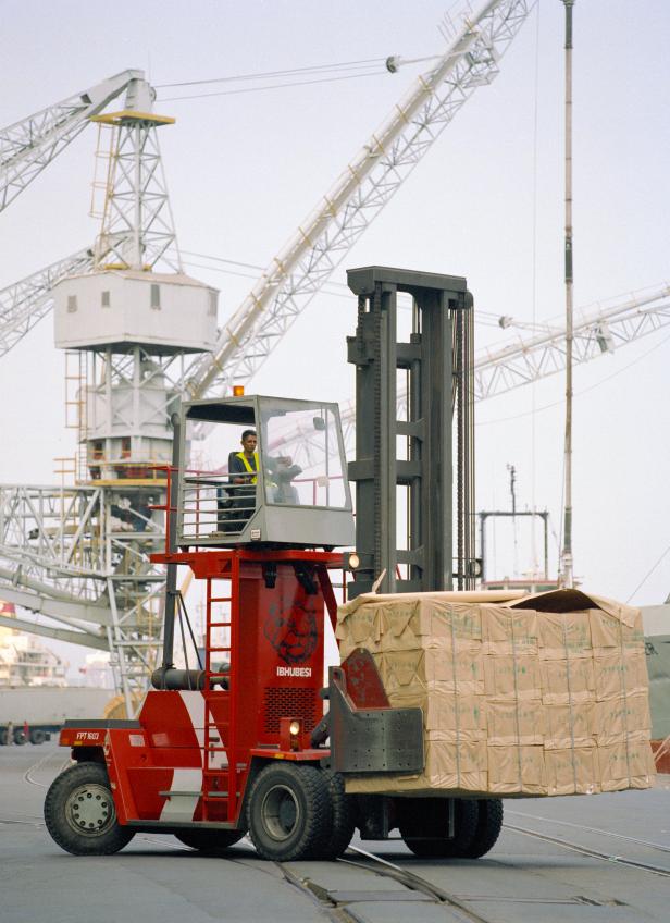 卡尔玛叉车系列 5-50吨系列叉车