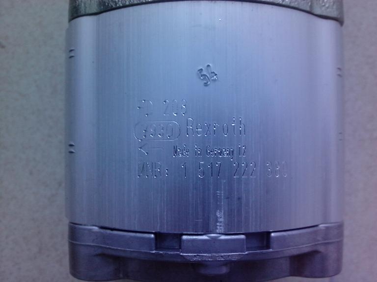 REXROTH油泵 1517222380_港机网