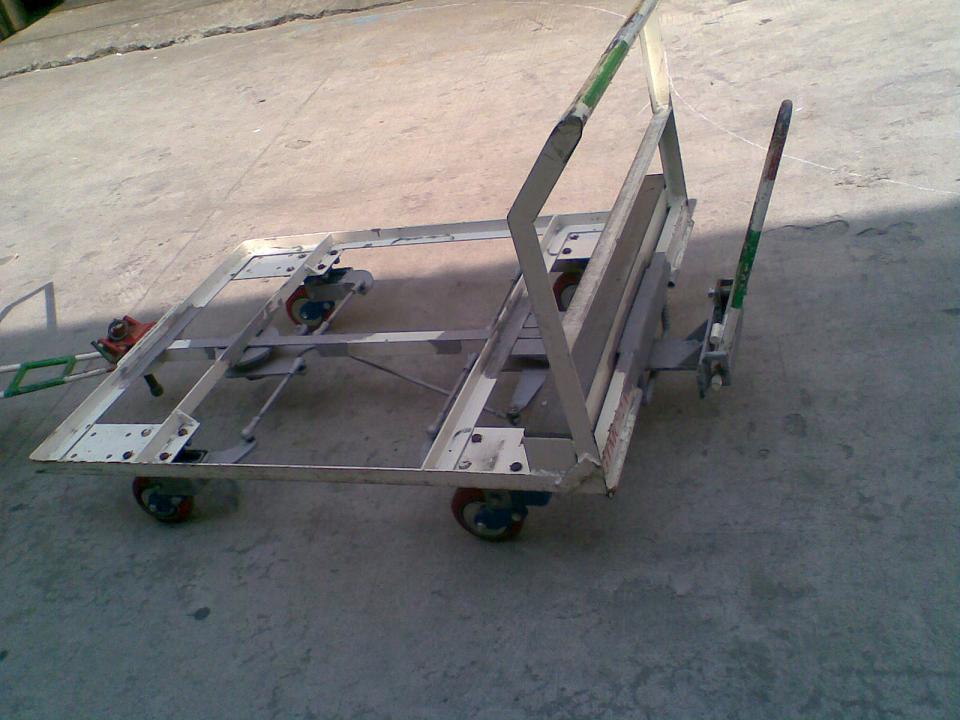 四轮转向小拖车、四轮转向同步拖车、同步小拖车串 SLPC