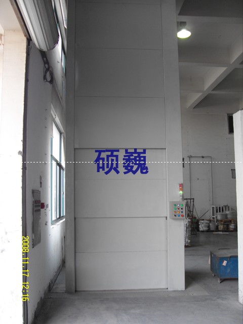 往复升降机 SVLT-WF