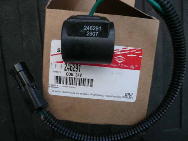 供应:Dana- Clark变速箱用 换挡电磁阀线圈 246283_港机网 供应:Dana- Clark变速箱用 换挡电磁阀线圈 246283_港机网